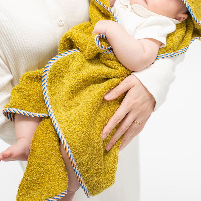 BABY COLLECTION GIFT SWADDLE BLANKET X 1 / BIB X 1｜ベビーコレクションギフト – おくるみタオル×1 / スタイ×1